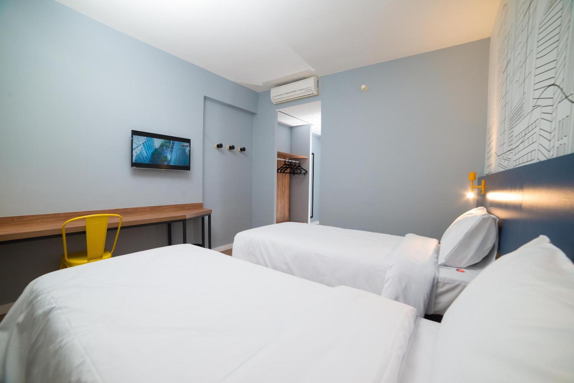 B&B Hotel Sao Jose Dos Campos Room photo