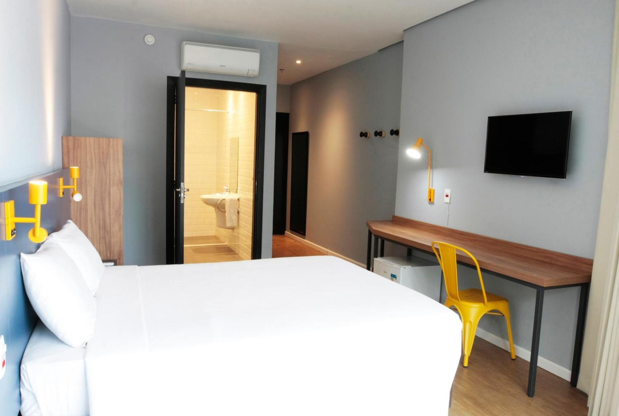 B&B Hotel Sao Jose Dos Campos Room photo
