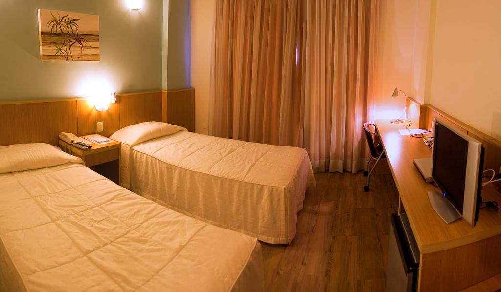 B&B Hotel Sao Jose Dos Campos Exterior photo