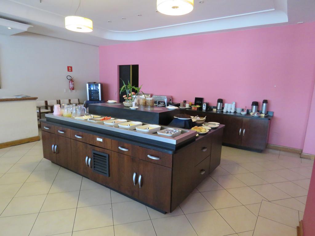B&B Hotel Sao Jose Dos Campos Exterior photo