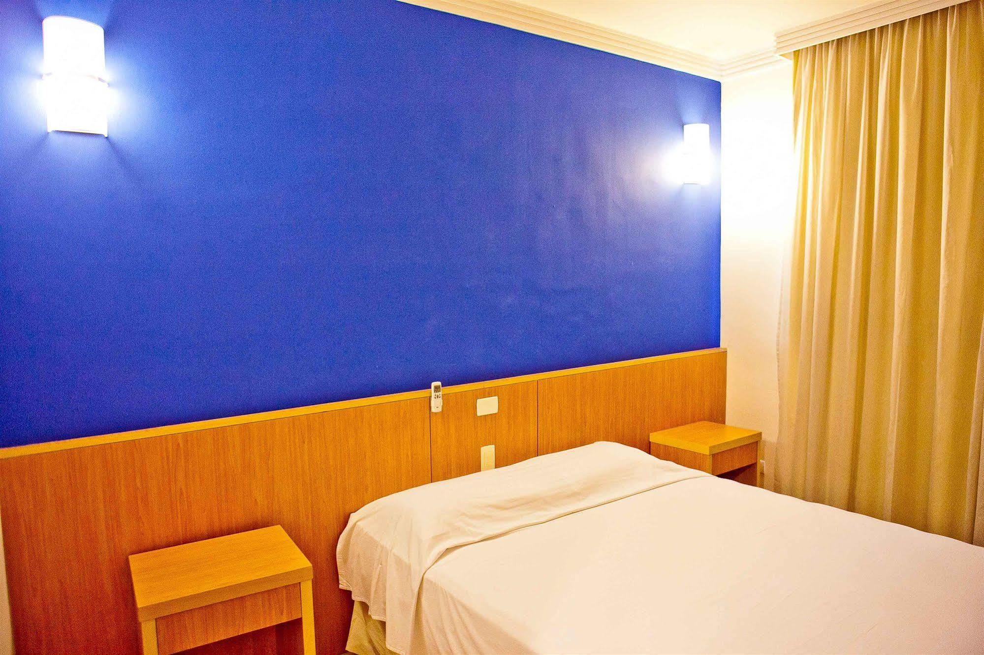 B&B Hotel Sao Jose Dos Campos Exterior photo