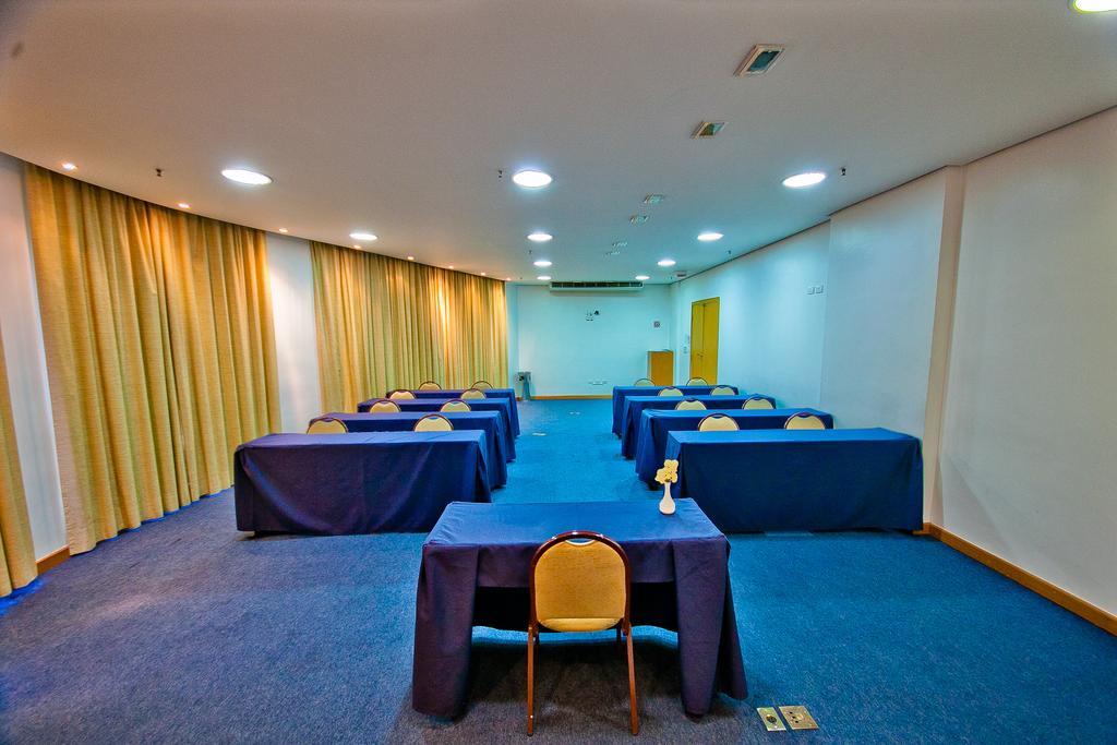 B&B Hotel Sao Jose Dos Campos Exterior photo